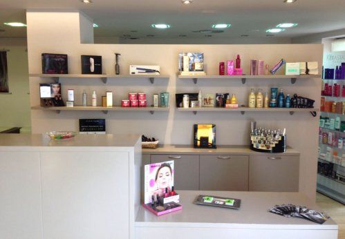 Promociones peluquería en Manresa. Corte de pelo, Coloración